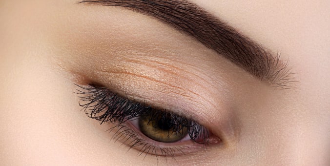 Levantamiento de Cejas